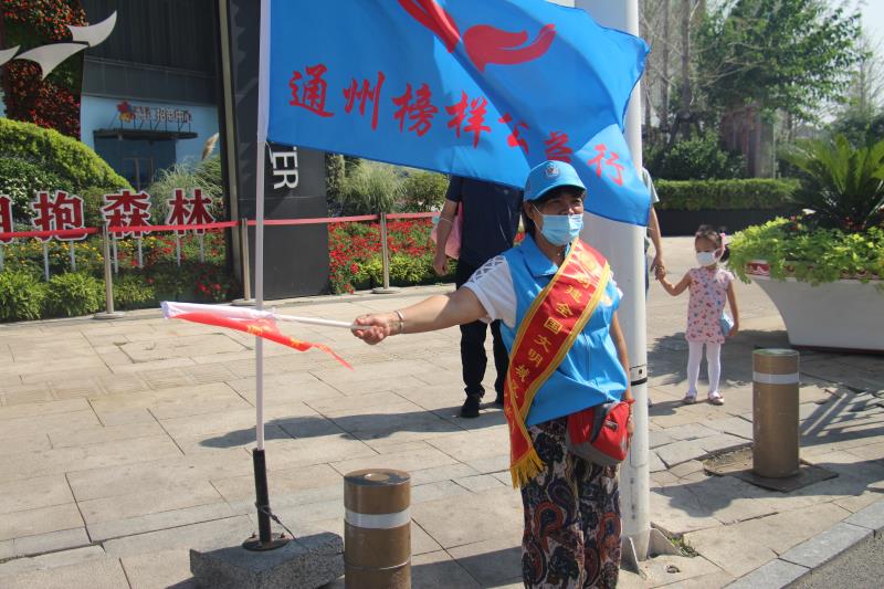 <strong>大鸡巴快点操我</strong>